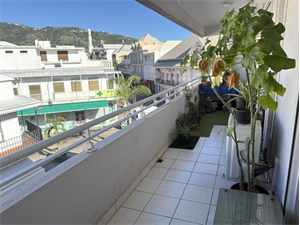 t5 à la location -   97400  SAINT DENIS, surface 115 m2 location t5 - UBI476130077